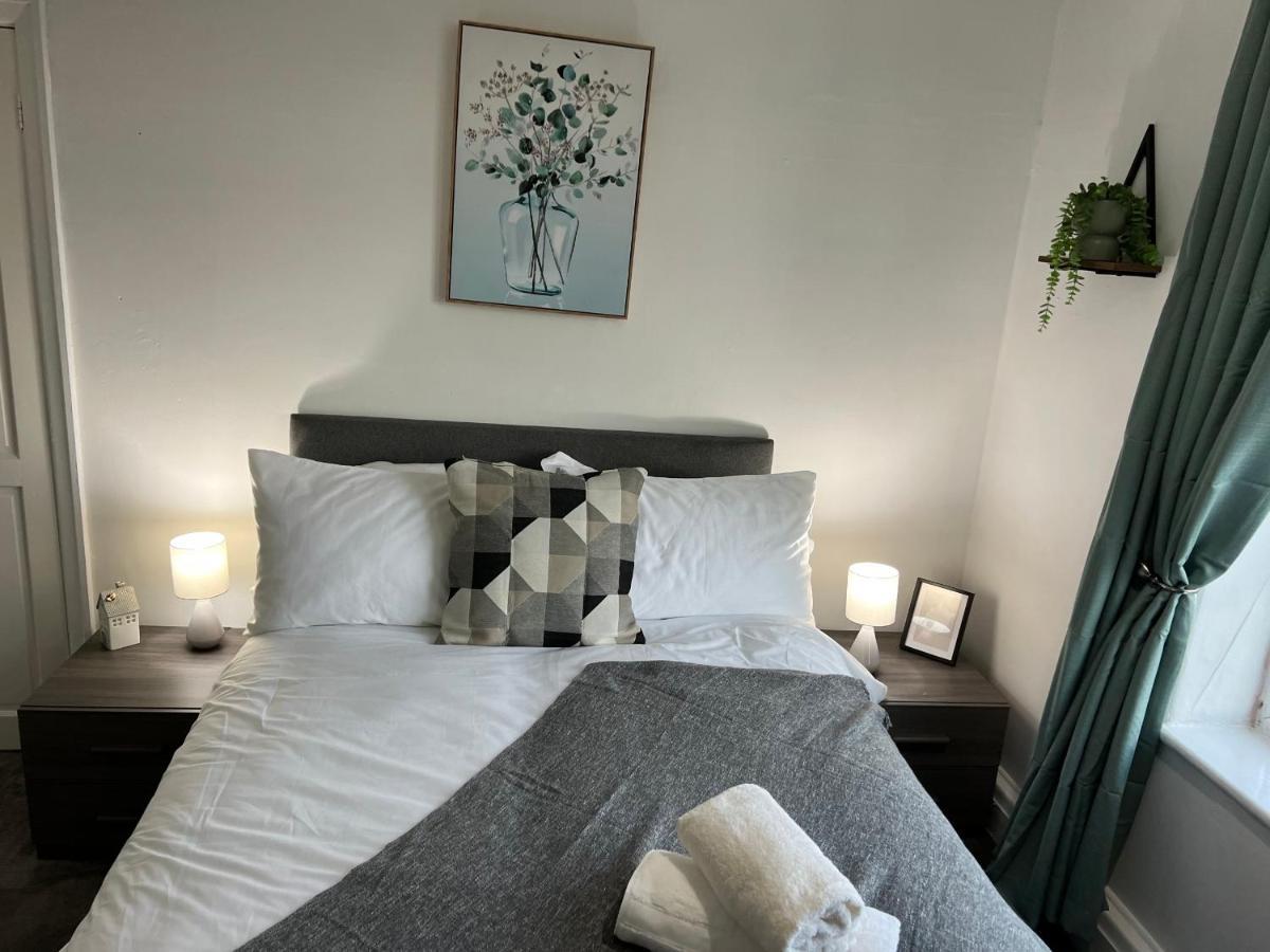 Honeybee House Villa Редкар Екстериор снимка